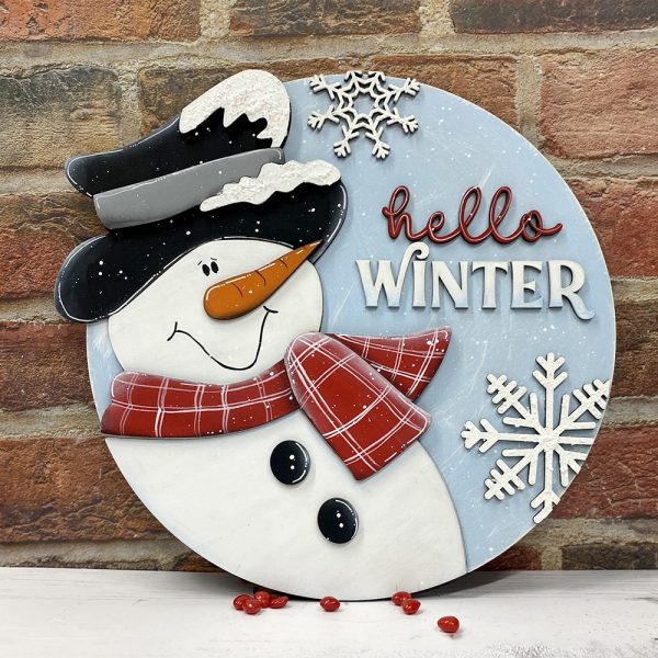 Hello Winter Round Sign